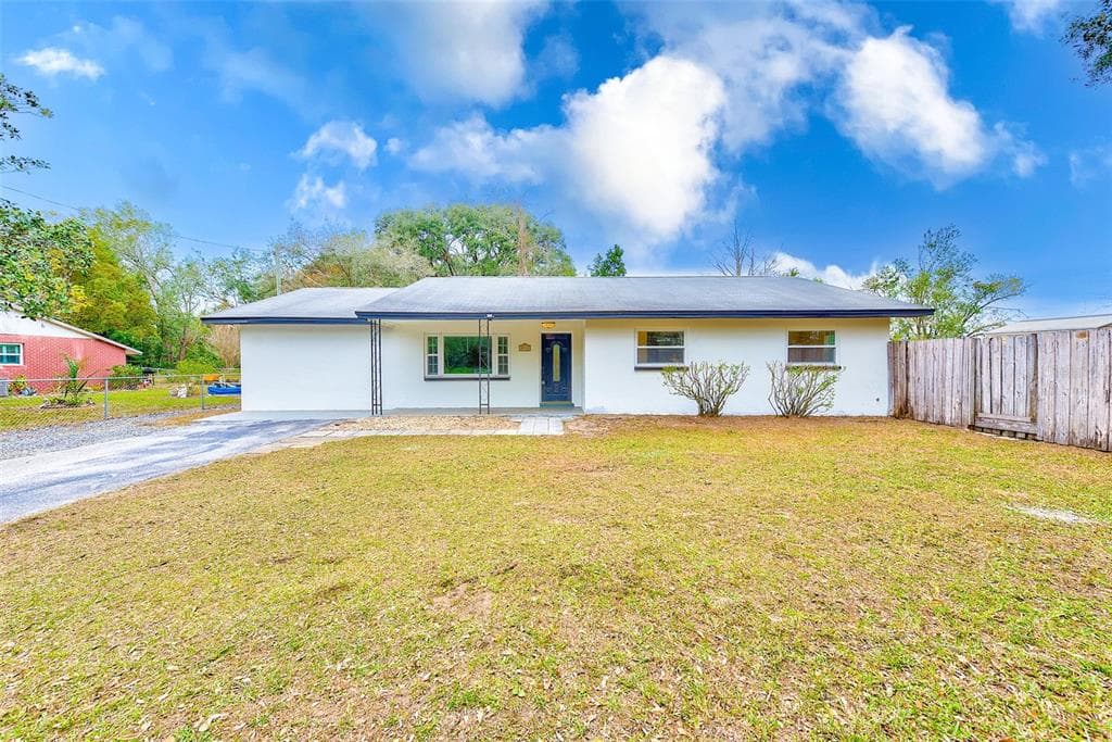 9714 SKEWLEE ROAD THONOTOSASSA, FL 33592