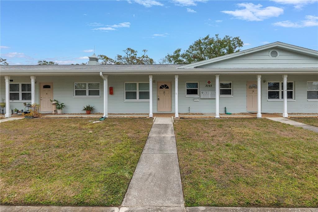 3723 59TH STREET N UNIT 5 ST PETERSBURG, FL 33710