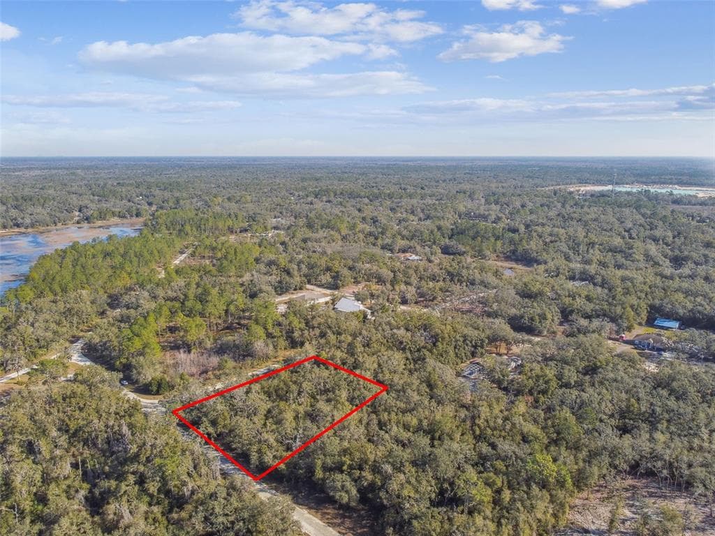 6420 RUBY AVENUE RIDGE MANOR, FL 33523