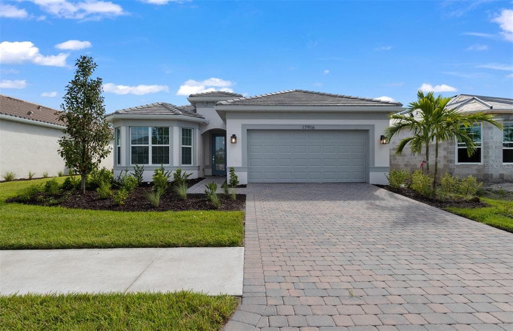 17916 NADINE PLACE NOKOMIS, FL 34275