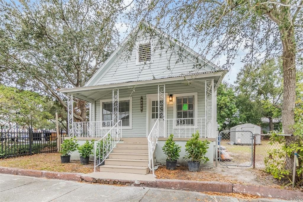 2022 N 11TH STREET TAMPA, FL 33605