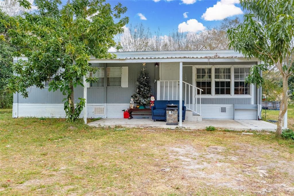149 S MYRTLE STREET FELLSMERE, FL 32948