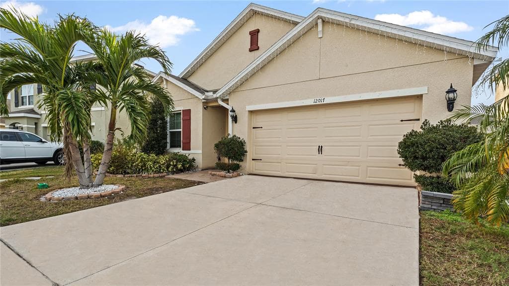 12017 GILLINGHAM HARBOR LANE GIBSONTON, FL 33534
