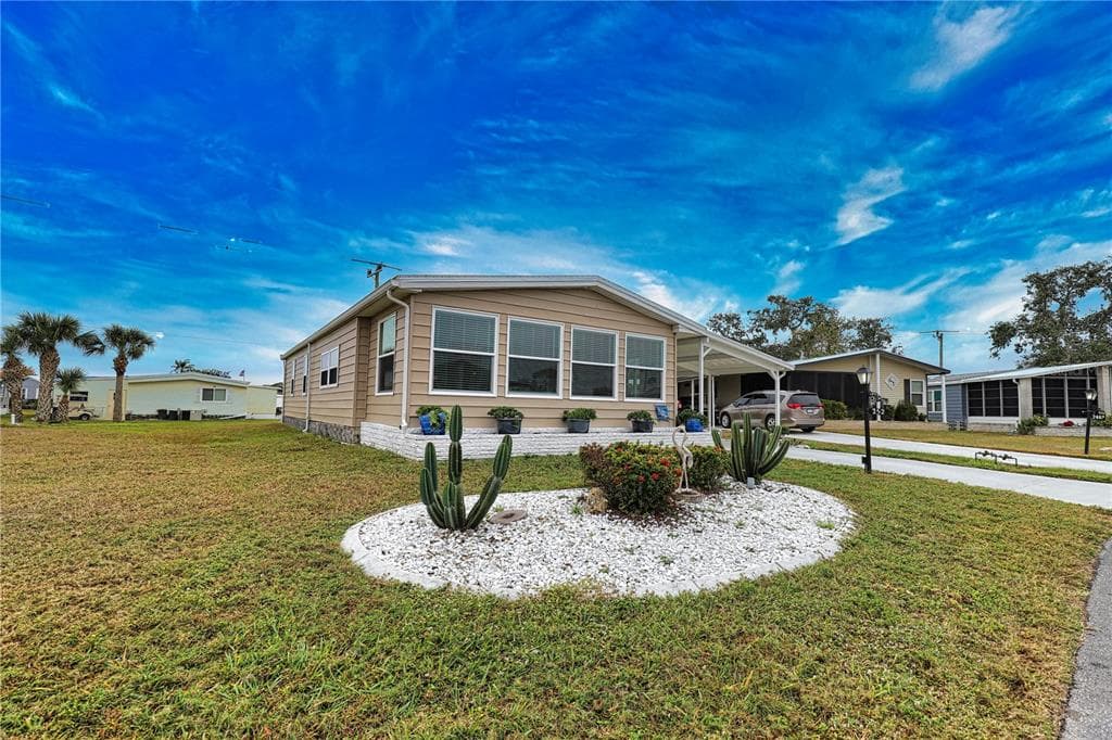 252 HIBISCO DRIVE NORTH PORT, FL 34287