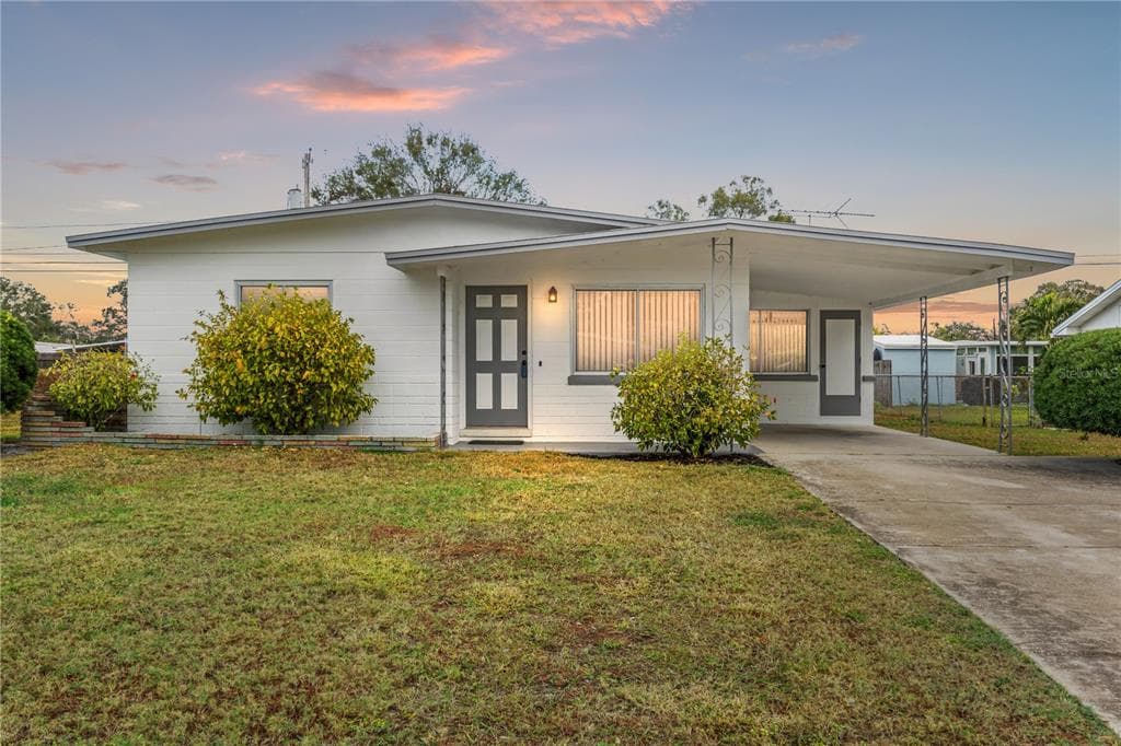 10233 108TH AVENUE LARGO, FL 33773