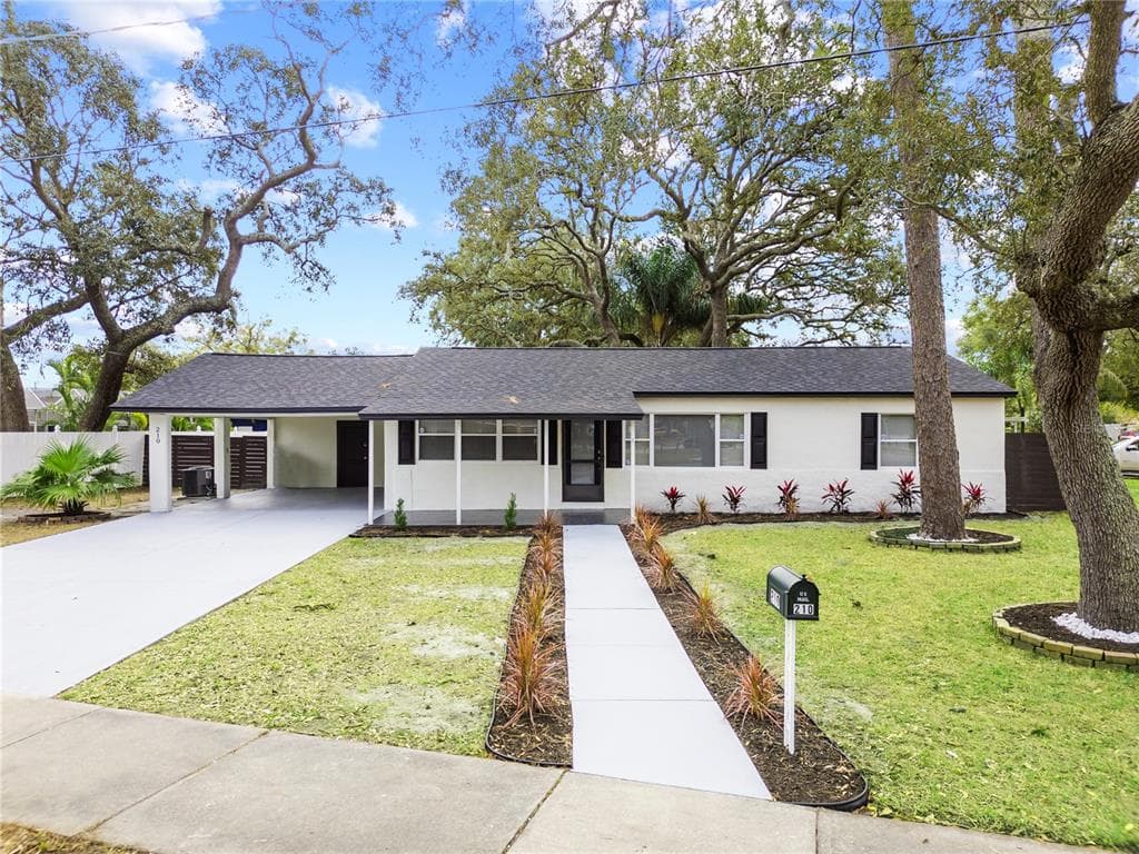 210 W FLORILAND AVENUE TAMPA, FL 33612