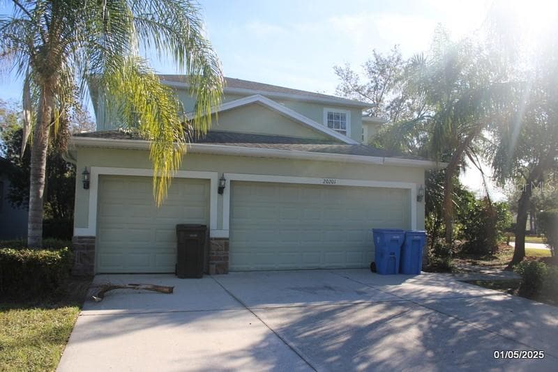 20201 MERRY OAK AVENUE TAMPA, FL 33647