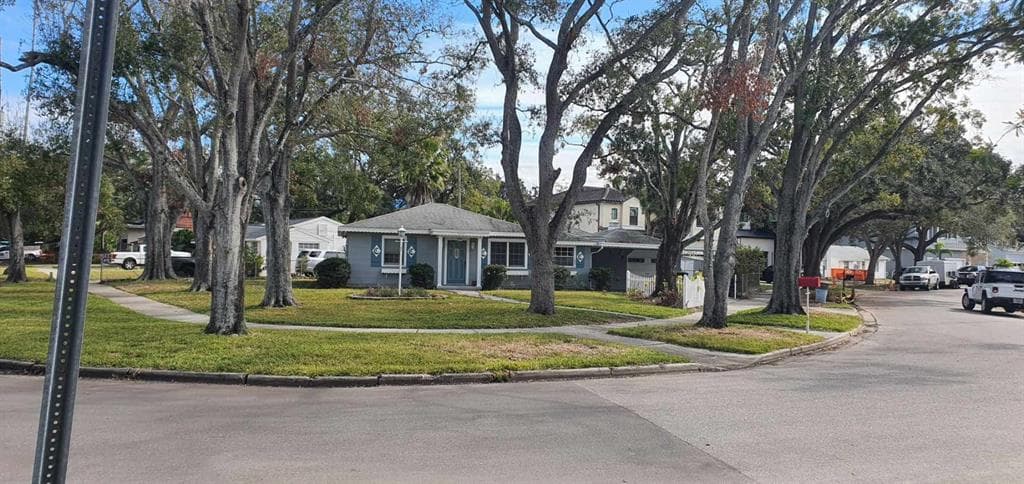 3602 E RENELLIE CIRCLE