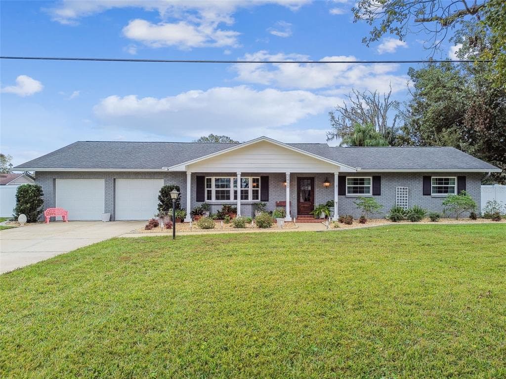3400 LAKE PADGETT DRIVE LAND O LAKES, FL 34639