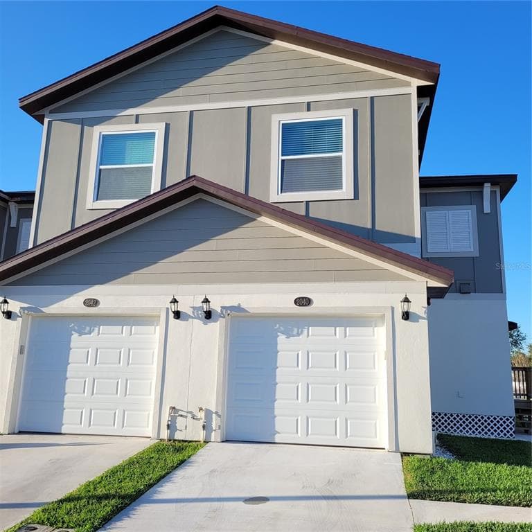 2040 SILVERSTONE CIRCLE CLEARWATER, FL 33760