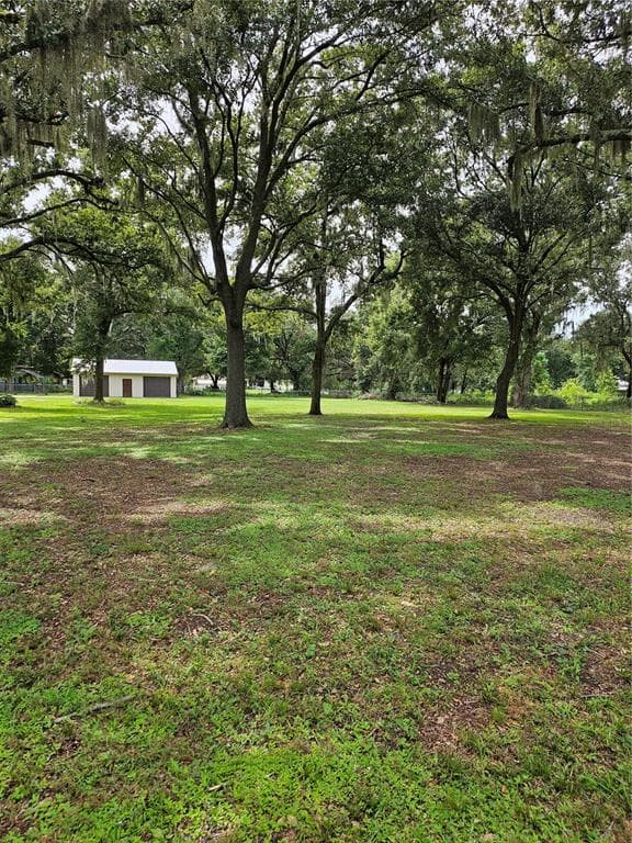 1540 WALKER ROAD LAKELAND, FL 33810
