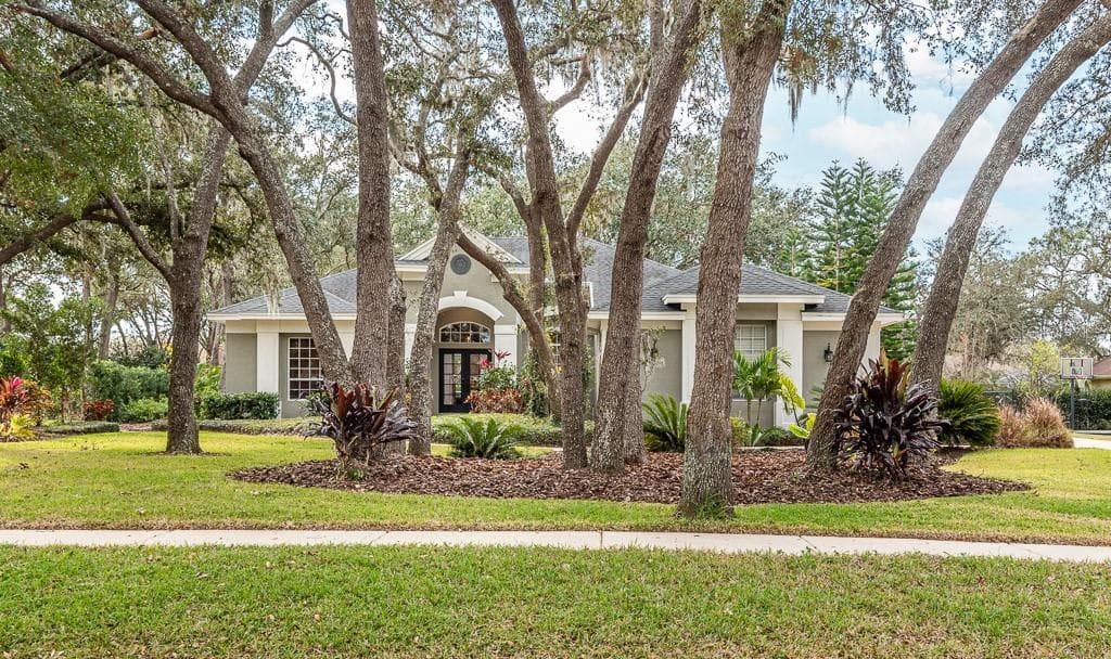 6017 HAMMOCK HILL AVENUE LITHIA, FL 33547