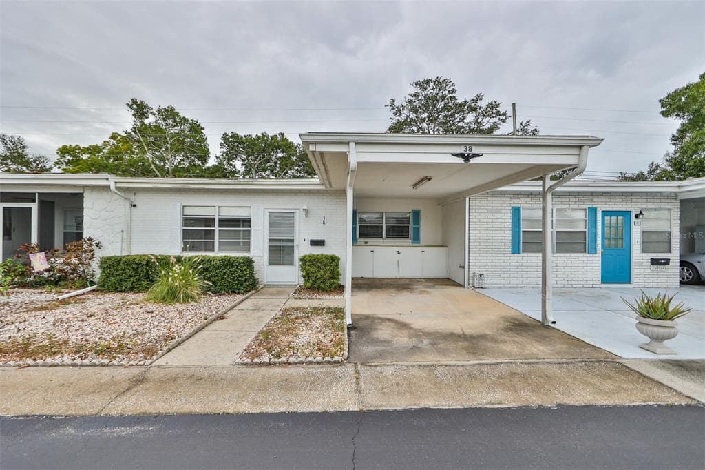 13940 ANONA HEIGHTS DRIVE UNIT 38 LARGO, FL 33774