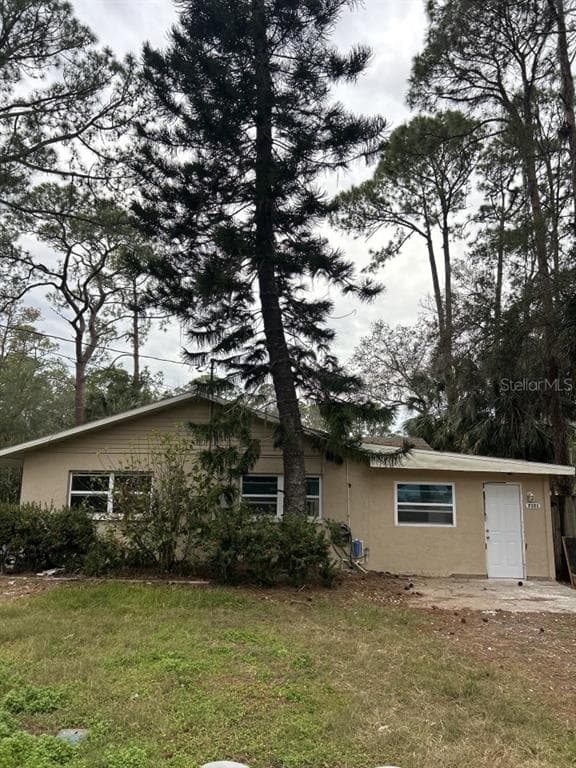 7119 OAKWOOD DRIVE NEW PORT RICHEY, FL 34652