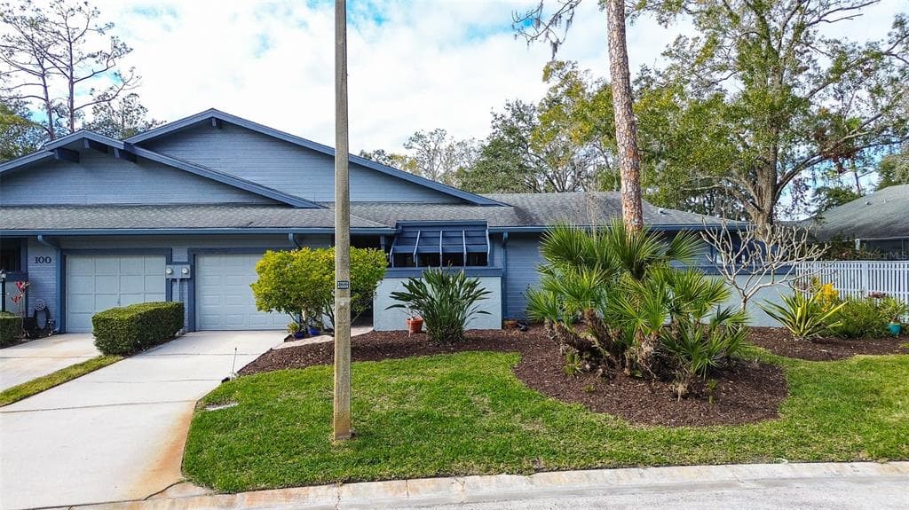 90 MORNING DOVE PLACE OLDSMAR, FL 34677