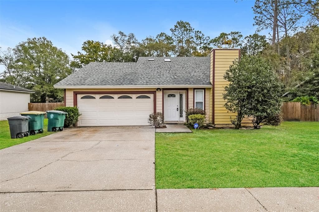 12357 AUTUMNBROOK TRAIL E JACKSONVILLE, FL 32258