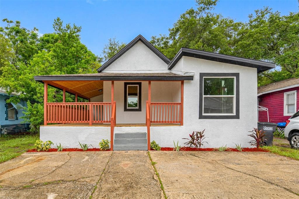 1129 CARLTON STREET CLEARWATER, FL 33755