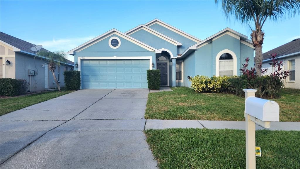 1811 RAVEN GLEN DRIVE RUSKIN, FL 33570