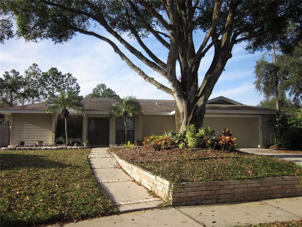 4707 RANCHWAY COURT TAMPA, FL 33624