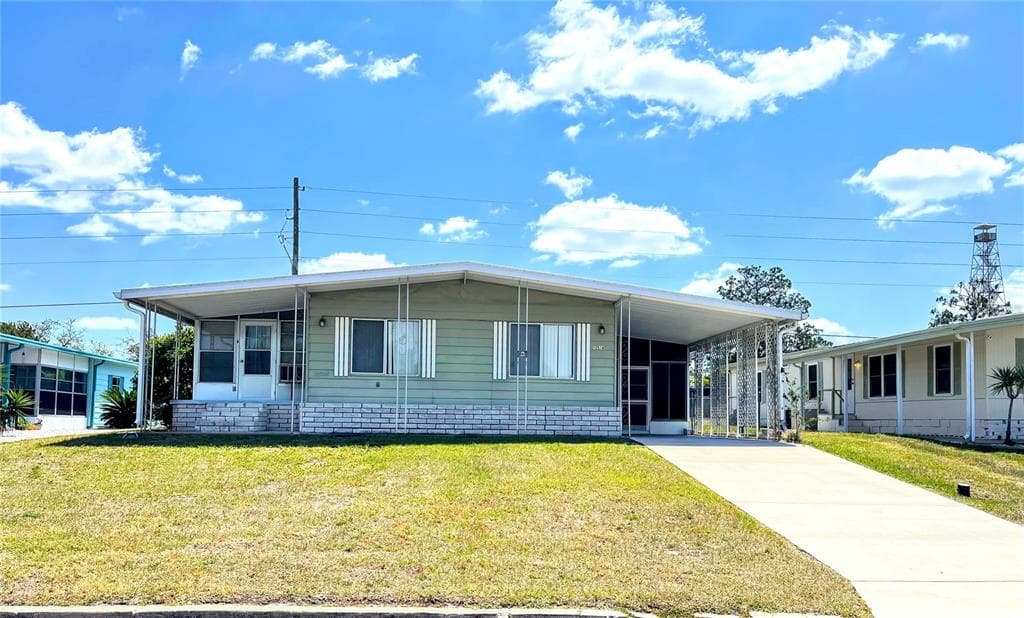 12514 HARKER STREET BROOKSVILLE, FL 34613