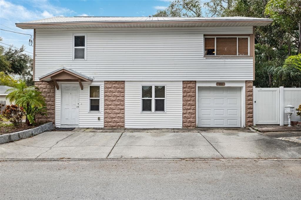832 13TH AVENUE N ST PETERSBURG, FL 33701