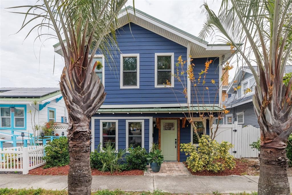 605 7TH STREET N ST PETERSBURG, FL 33701