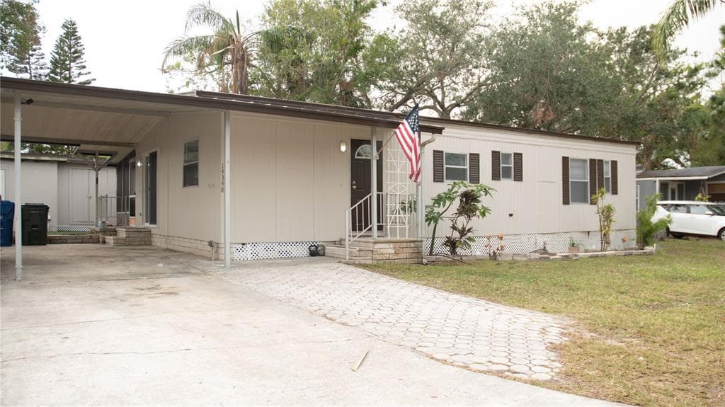 14348 VALENTINE DRIVE LARGO, FL 33774