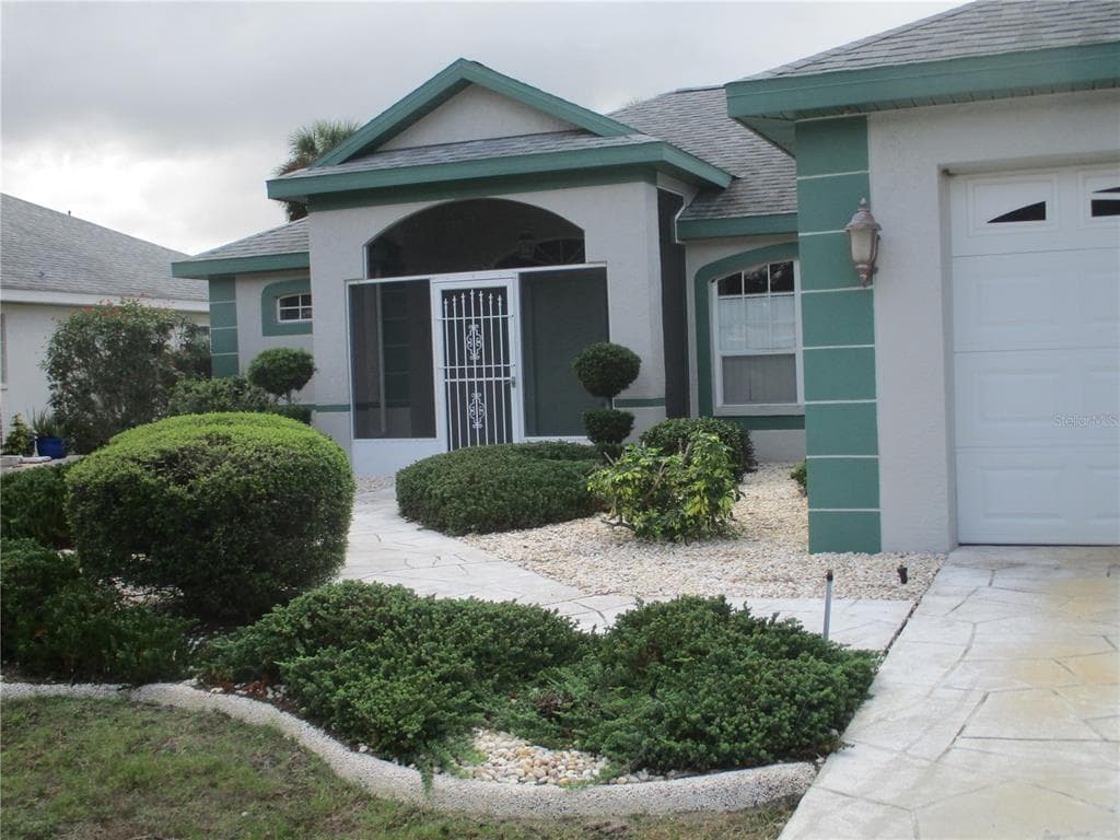 308 CALOOSA WOODS LANE SUN CITY CENTER, FL 33573