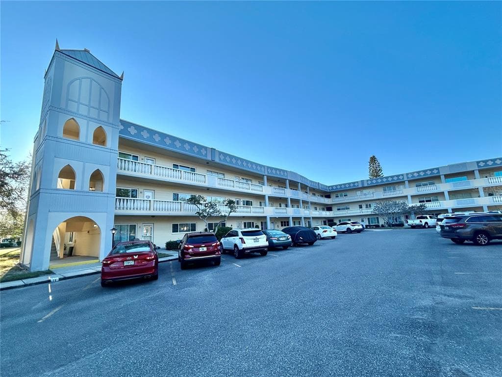 2222 AMERICUS BOULEVARD N UNIT 2 CLEARWATER, FL 33763
