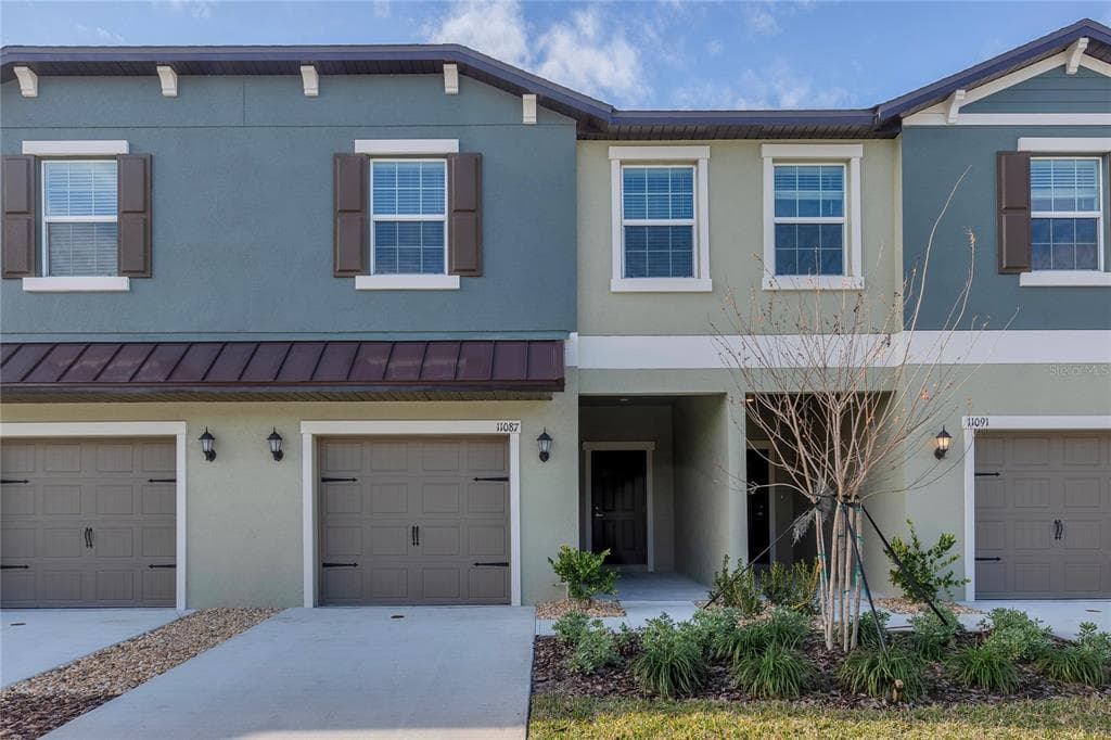 11087 WISHING CLOUD ROAD LAND O LAKES, FL 34638