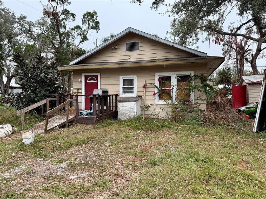 1602 SAFFOLD PARK DRIVE RUSKIN, FL 33570