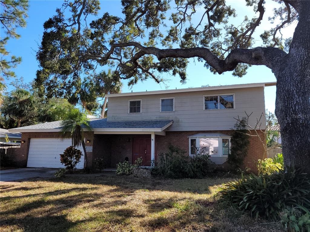 8312 36TH AVENUE N ST PETERSBURG, FL 33710