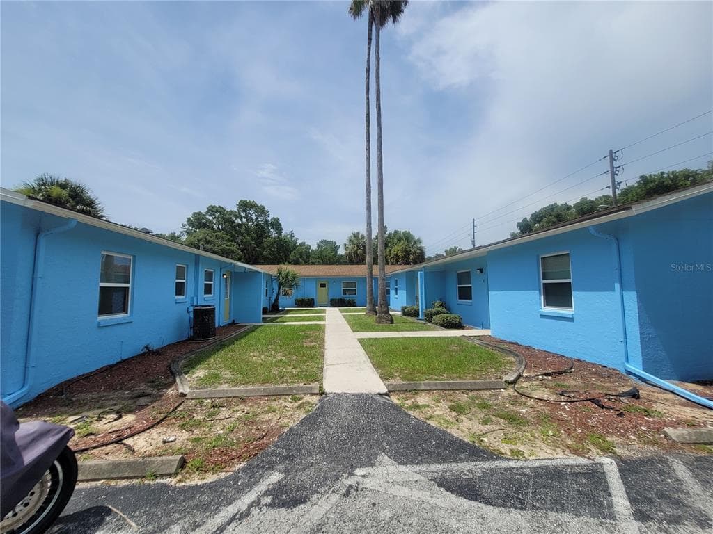 773 NE 9TH STREET UNIT J CRYSTAL RIVER, FL 34428