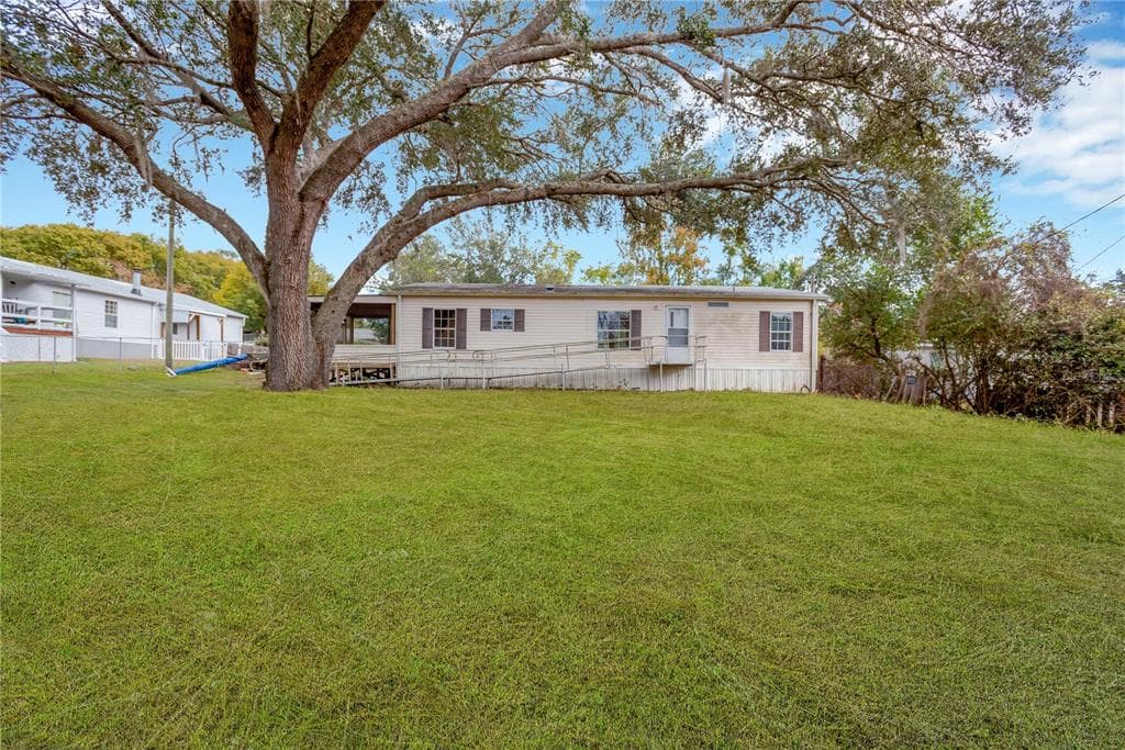 12800 PARKWOOD STREET HUDSON, FL 34669