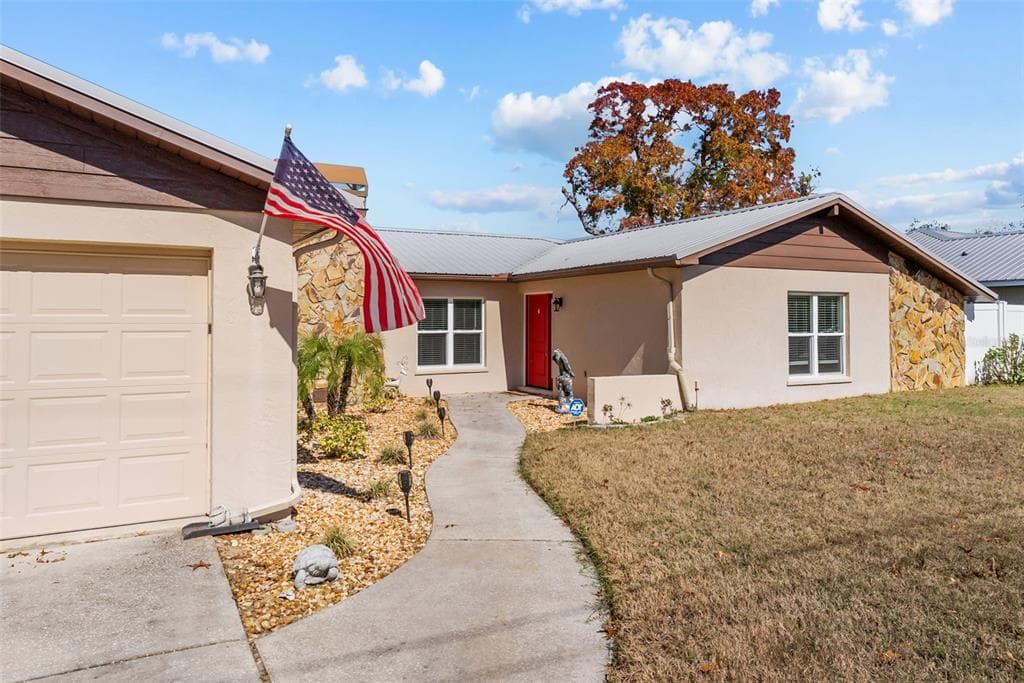 11001 HOBSON STREET SPRING HILL, FL 34608