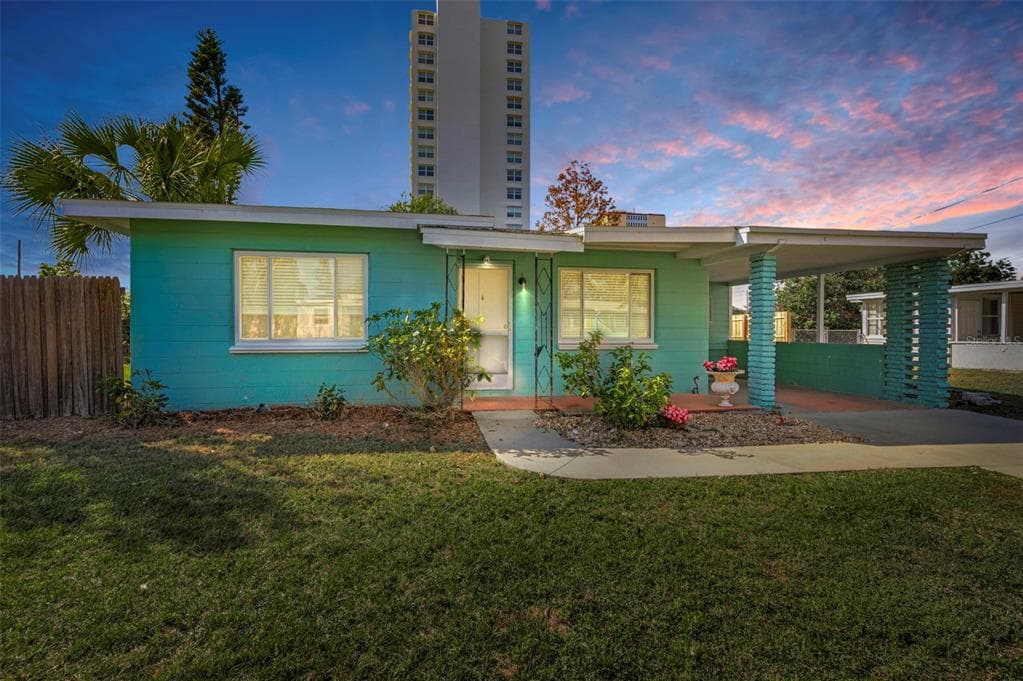 925 67TH STREET S ST PETERSBURG, FL 33707