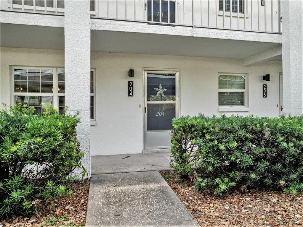 4801 AIRPORT ROAD UNIT 204 ZEPHYRHILLS, FL 33542