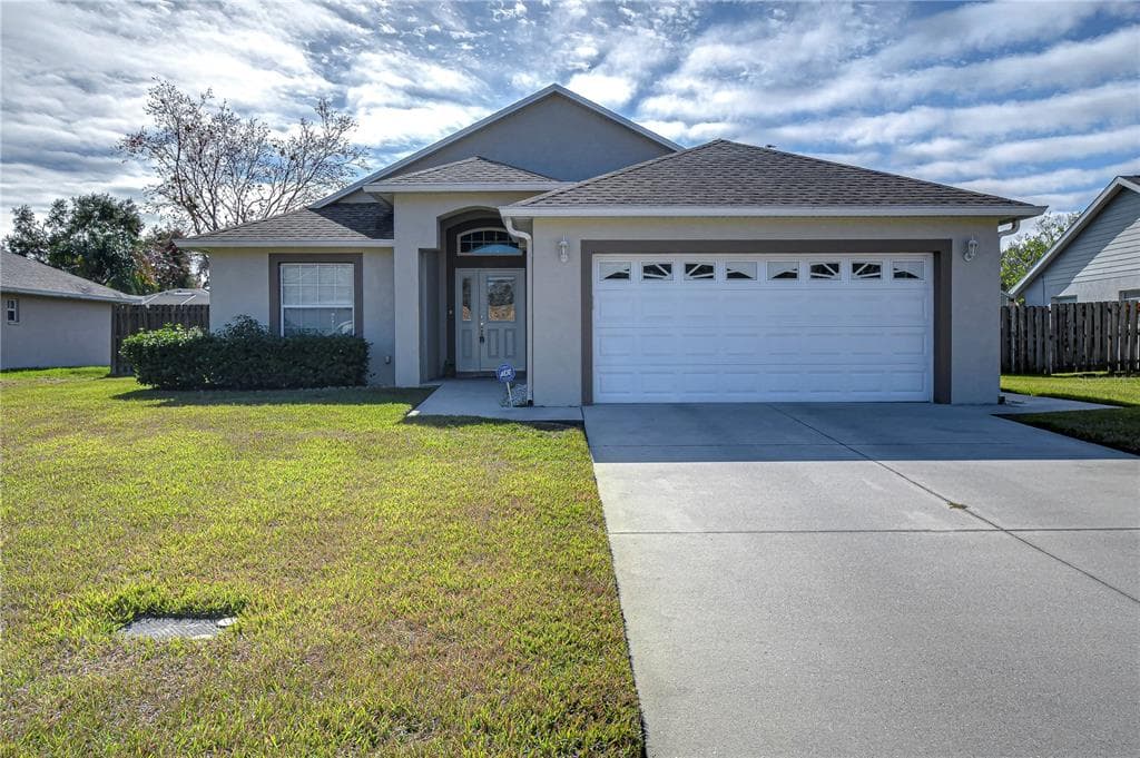 6932 OAKCREST WAY ZEPHYRHILLS, FL 33542