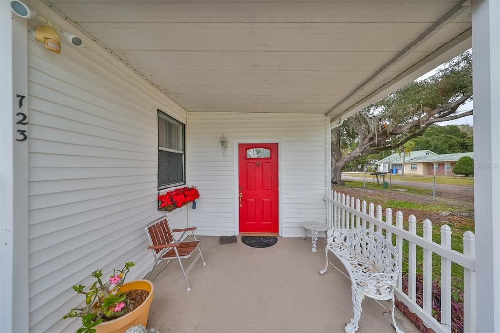 723 ORNELDA STREET SW RUSKIN, FL 33570