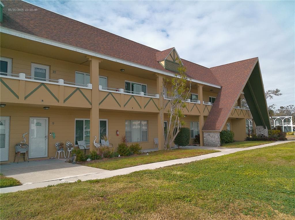 2000 WORLD PARKWAY BOULEVARD UNIT 21 CLEARWATER, FL 33763