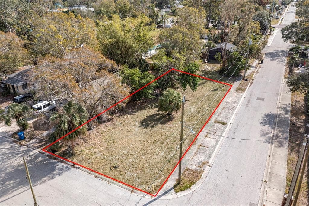 1332 21ST STREET S ST PETERSBURG, FL 33712