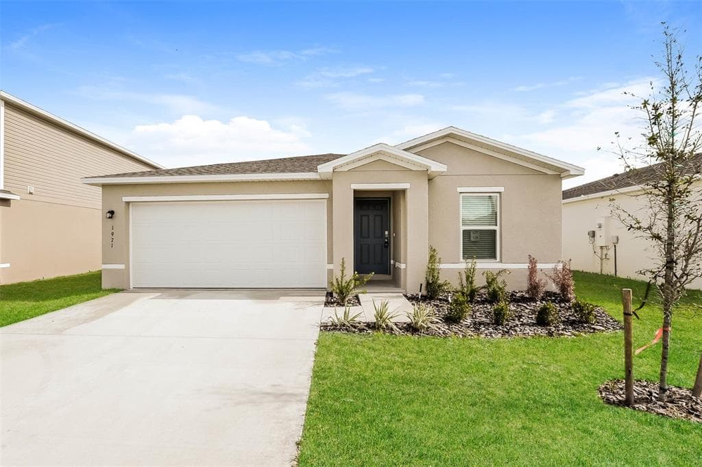 1971 IOWA DRIVE SUMTERVILLE, FL 33585