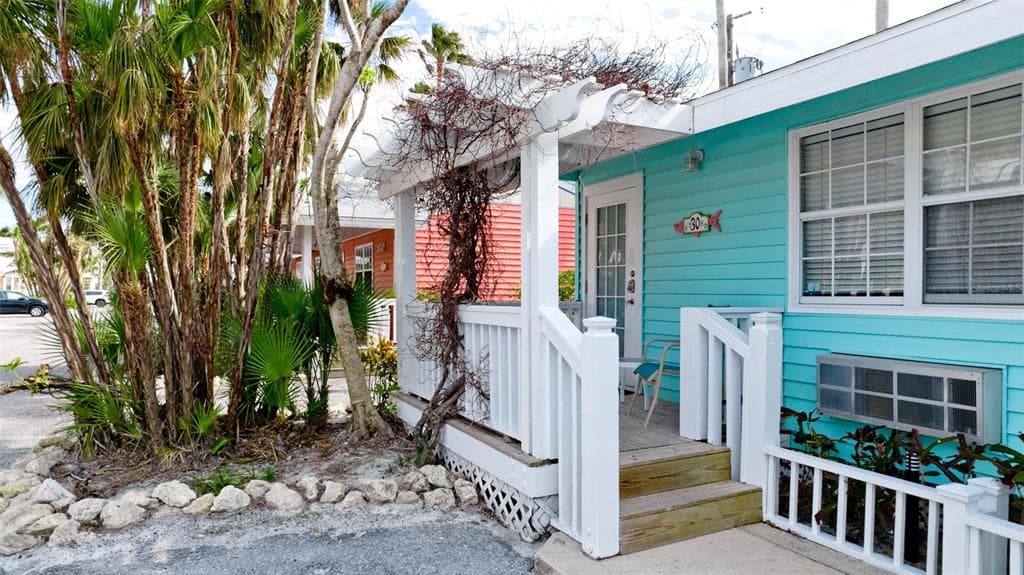 1603 N GULF DRIVE N UNIT 30 BRADENTON BEACH, FL 34217