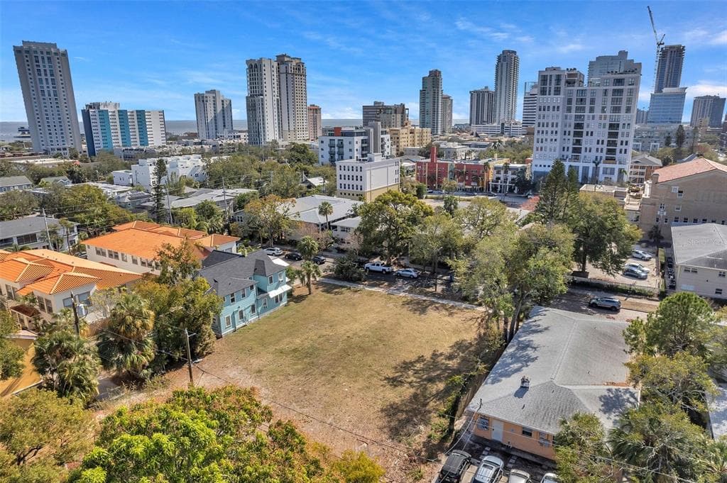227 6TH AVENUE N ST PETERSBURG, FL 33701