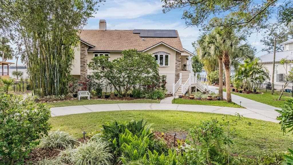 314 SHORE DRIVE E OLDSMAR, FL 34677