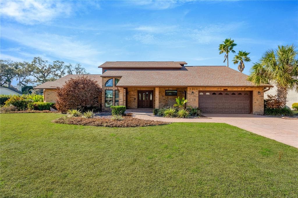 6151 SILVER OAKS DRIVE ZEPHYRHILLS, FL 33542