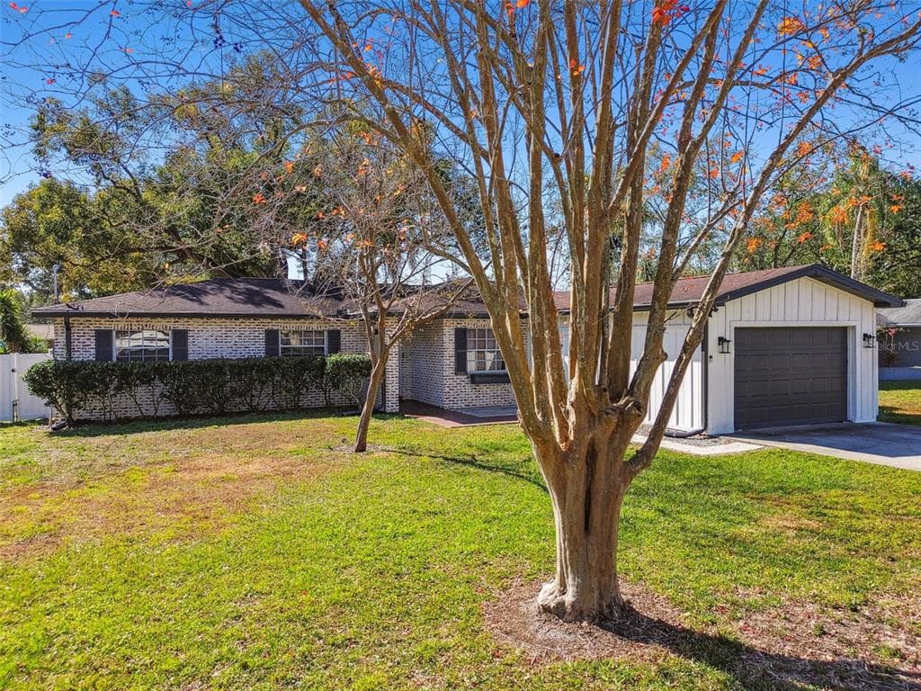 2522 KRUEGER LANE TAMPA, FL 33618
