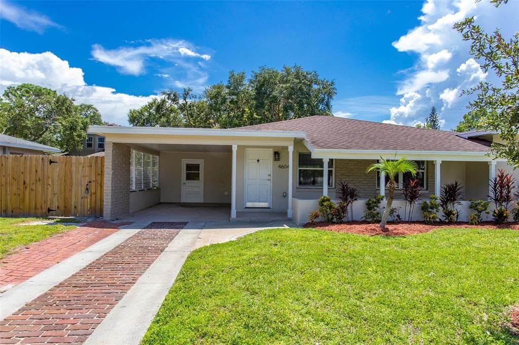 4604 W EL PRADO BOULEVARD TAMPA, FL 33629