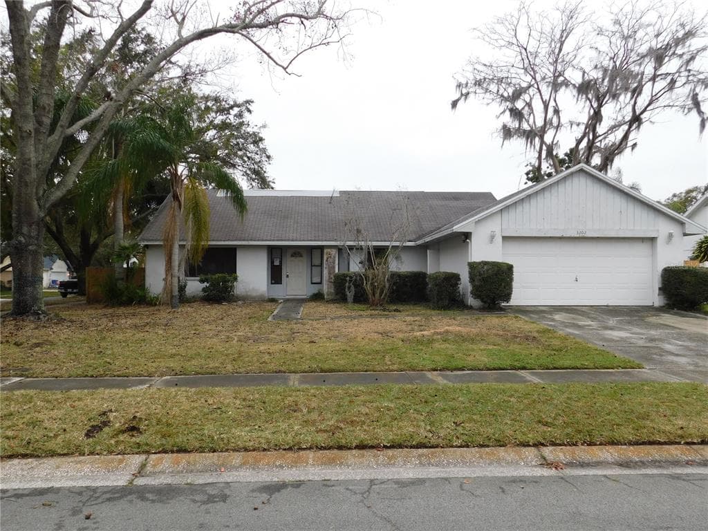 3202 CULLENDALE DRIVE TAMPA, FL 33618