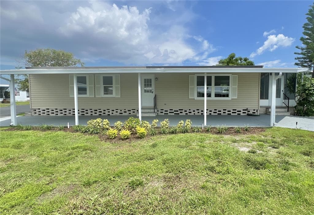 7011 MOUNT HAWTHORNE ROAD NE UNIT 599 ST PETERSBURG, FL 33702